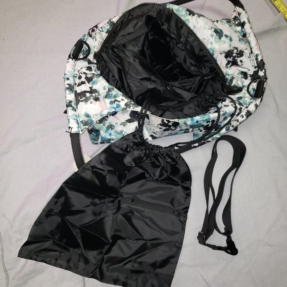 NWT Indigo gym bag - Picture 11 of 12